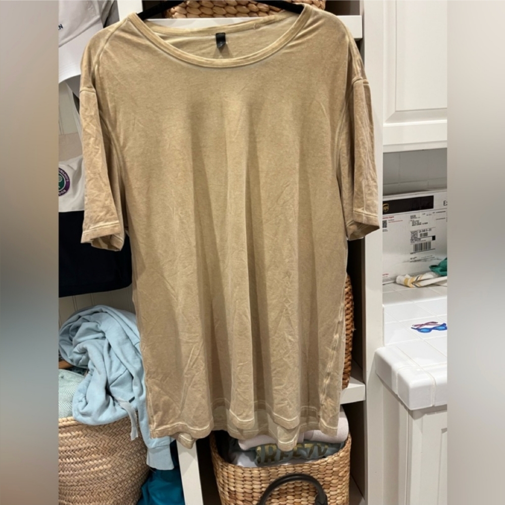 Men’s T-shirt